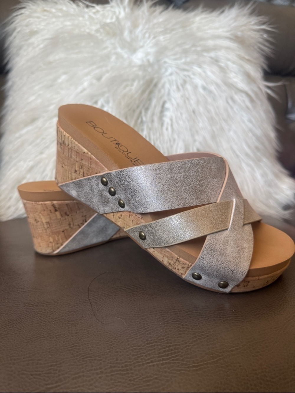 Boutique By Corkys Metallic pale silver gold Amuse Cork Wedge Sandals sz7